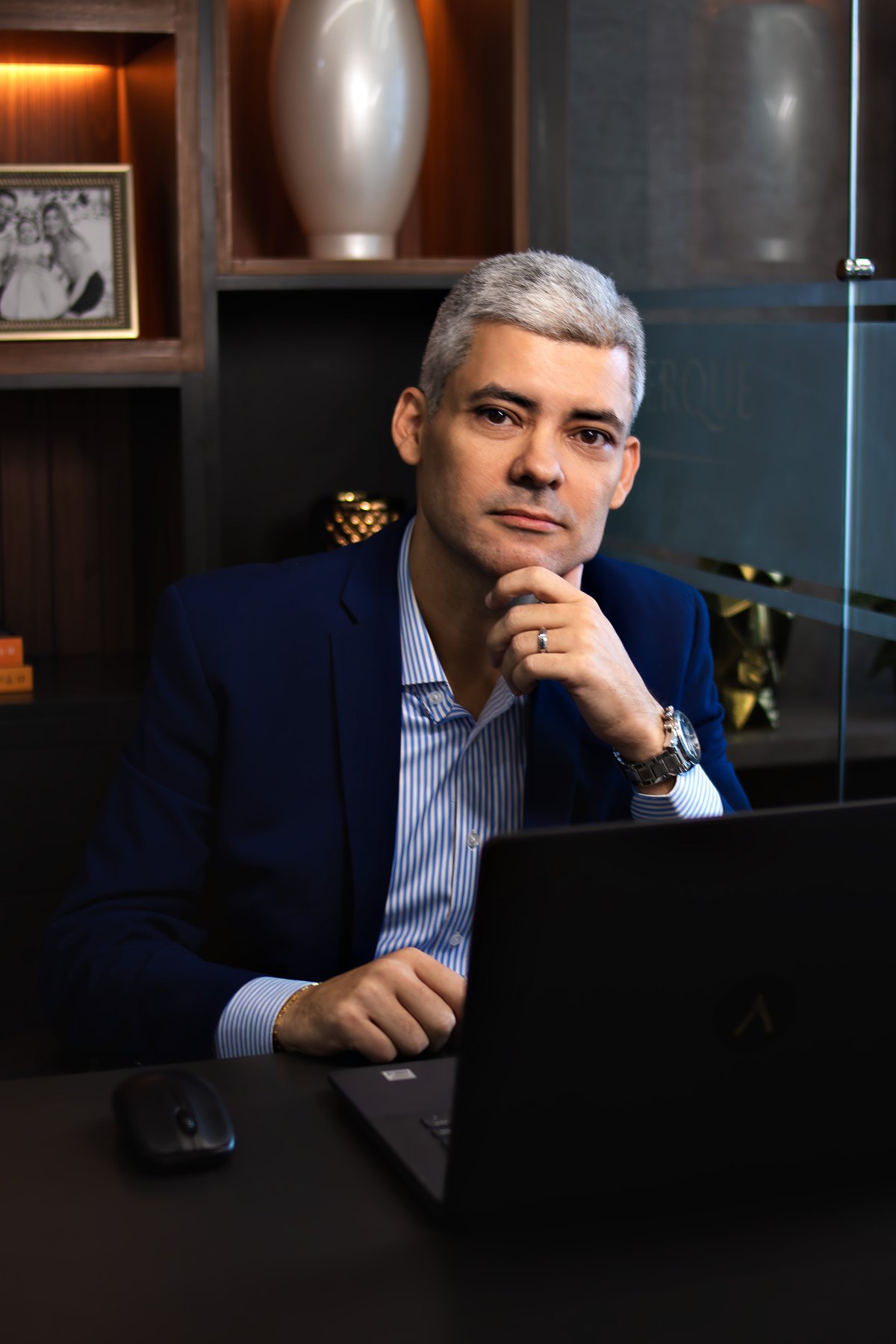 Wando — sócio do escritório